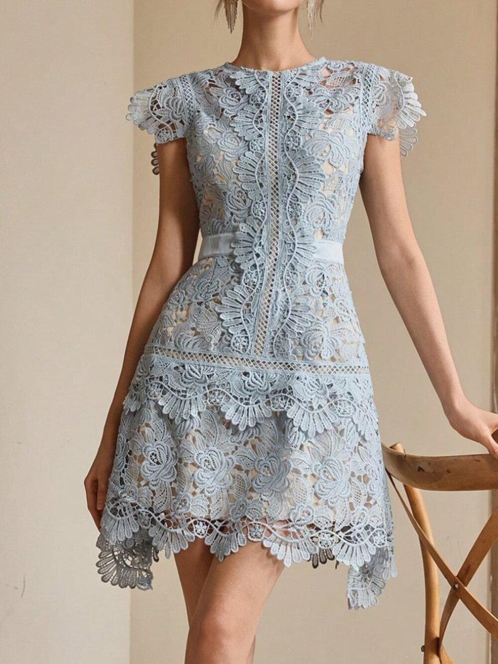 Baby Blue Elegant Women's Festival Lace Embroidery Round Neck Short Sleeve Dress - Picture 3 of 5